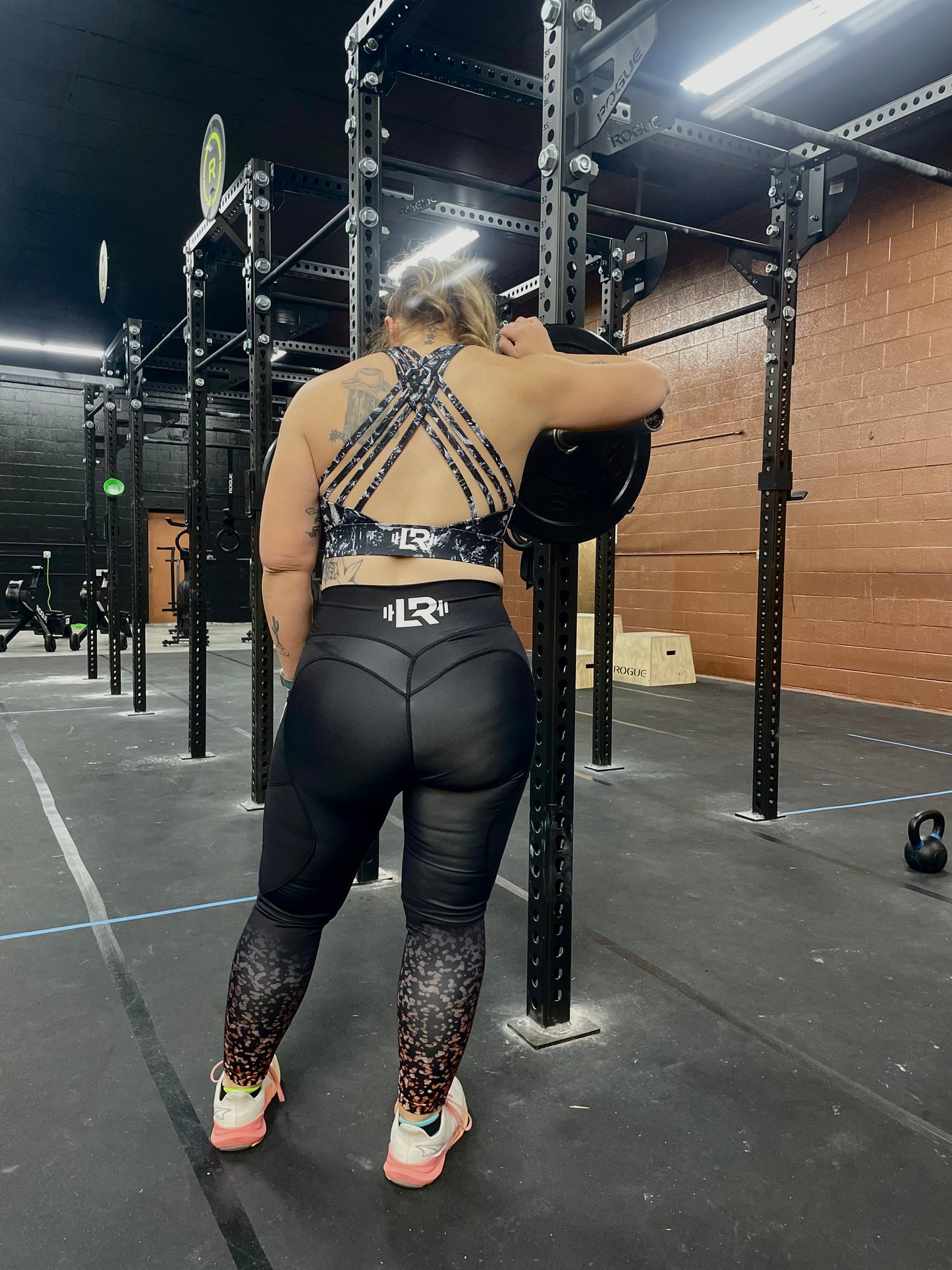 Unstoppable-Leggings with pockets