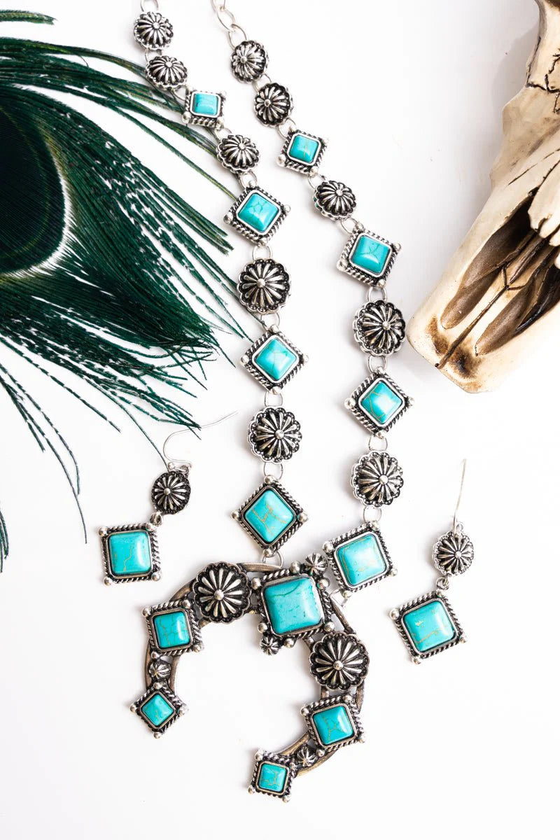 Turquoise Wildrock Silvertone Necklace and Earring Set